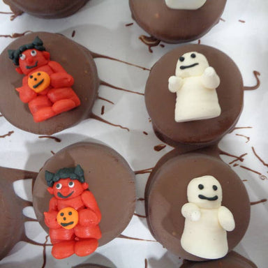 Oreo "Scary" Milk Chocolate Box of 24 - Bear Creek Candy Kitchen
