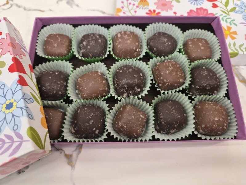 Sea Salt Caramels — Spring Gift Box, 15 Pieces - Bear Creek Candy Kitchen